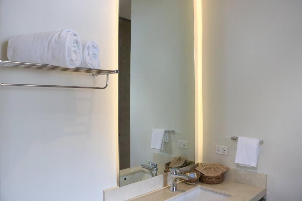 Brand New Condo With Rooftop Pool Cozumel Buitenkant foto